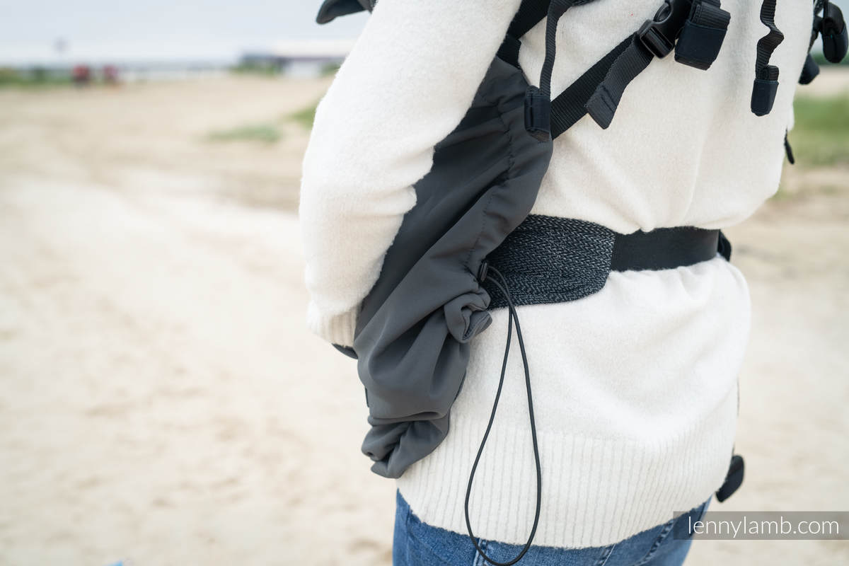 Værbeskyttelse til bæreseler/sjal fra LennyLamb - vind & vann beskyttende