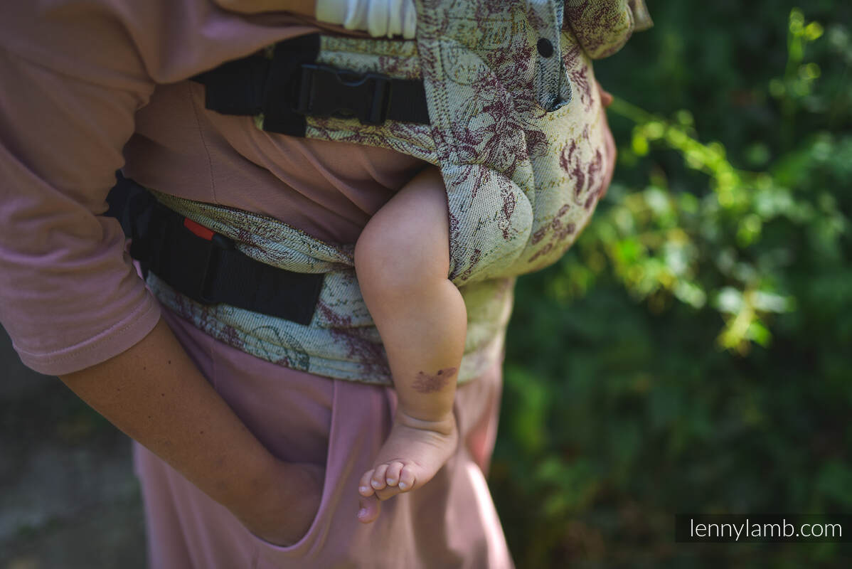 LennyGo Ergonomic bæresele (45% bomull, 33% Merino ull, 14% cashmere, 8% silk) - HERBARIUM - RECLAIMED BY NATURE