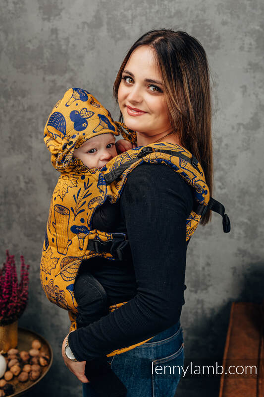 LennyGo Ergonomisk bæresele, 100% bomull- UNDER THE LEAVES - GOLDEN AUTUMN