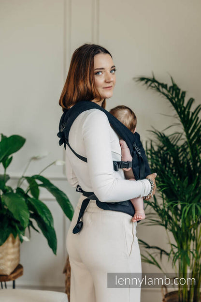 LennyLight Bæresele fra lennylamb - 100% bomull- LITTLE HERRINGBONE EBONY BLACK