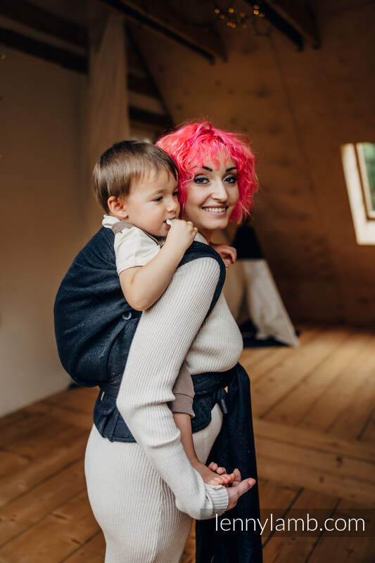 LennyHybrid Half Buckle bæresele, Preschool Størrelse (59% bomull, 41% Merino ull) - PEACOCK'S TAIL