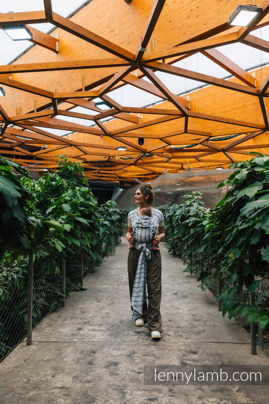 LennyHybrid Half Buckle bæresele fra lennylamb,  (100% bamboo viscose) - CATKIN - WILLOW