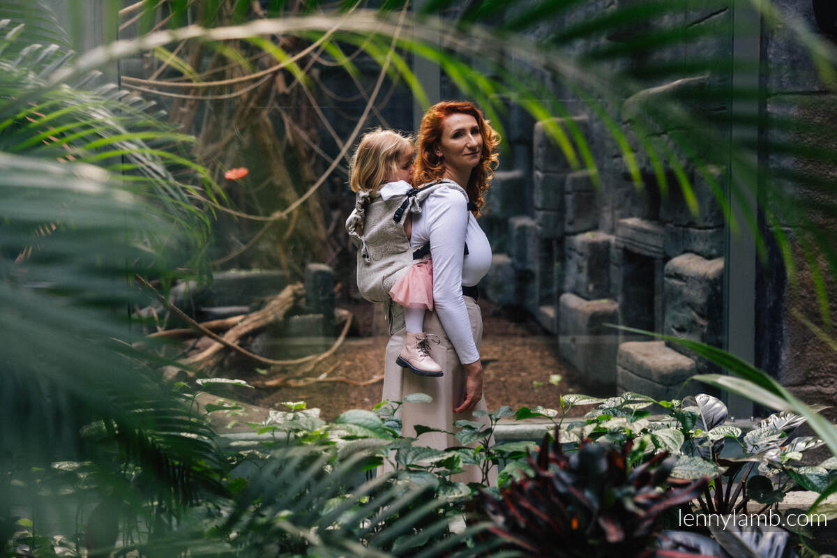 LennyPreschool bæresele fra lennylamb, Preschool bæresele, 55% bomull, 45% lin - WILD WINE - PATH