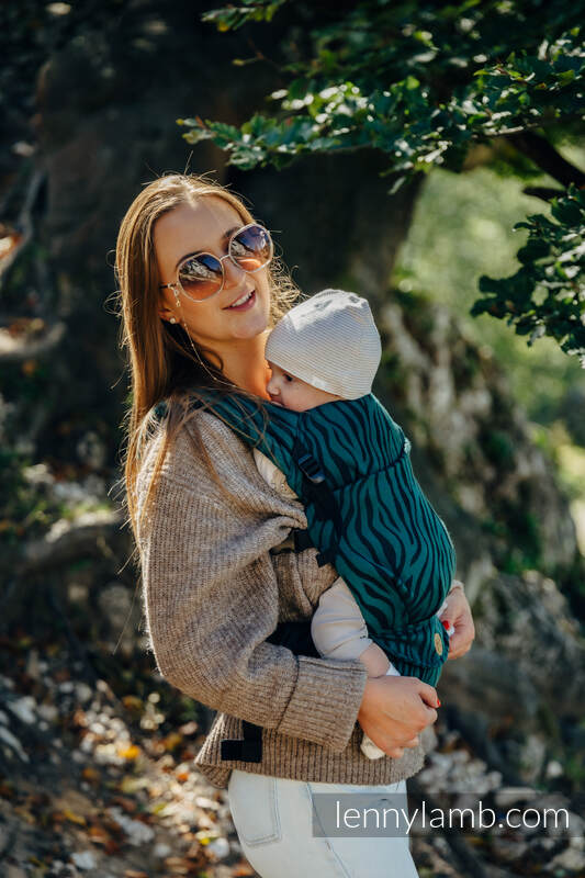 LennyLight bæresele, Standard størrelse (63% bomull, 37% merino ull) - ZEBRA - SAVANNA