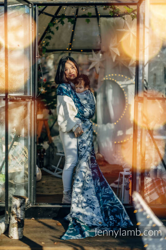 Bæresjal fra Lennylamb, Jacquard Weave (61% merino ull, 33% bomull, 4% silke, 2% cashmere) - HERBARIUM - KAY