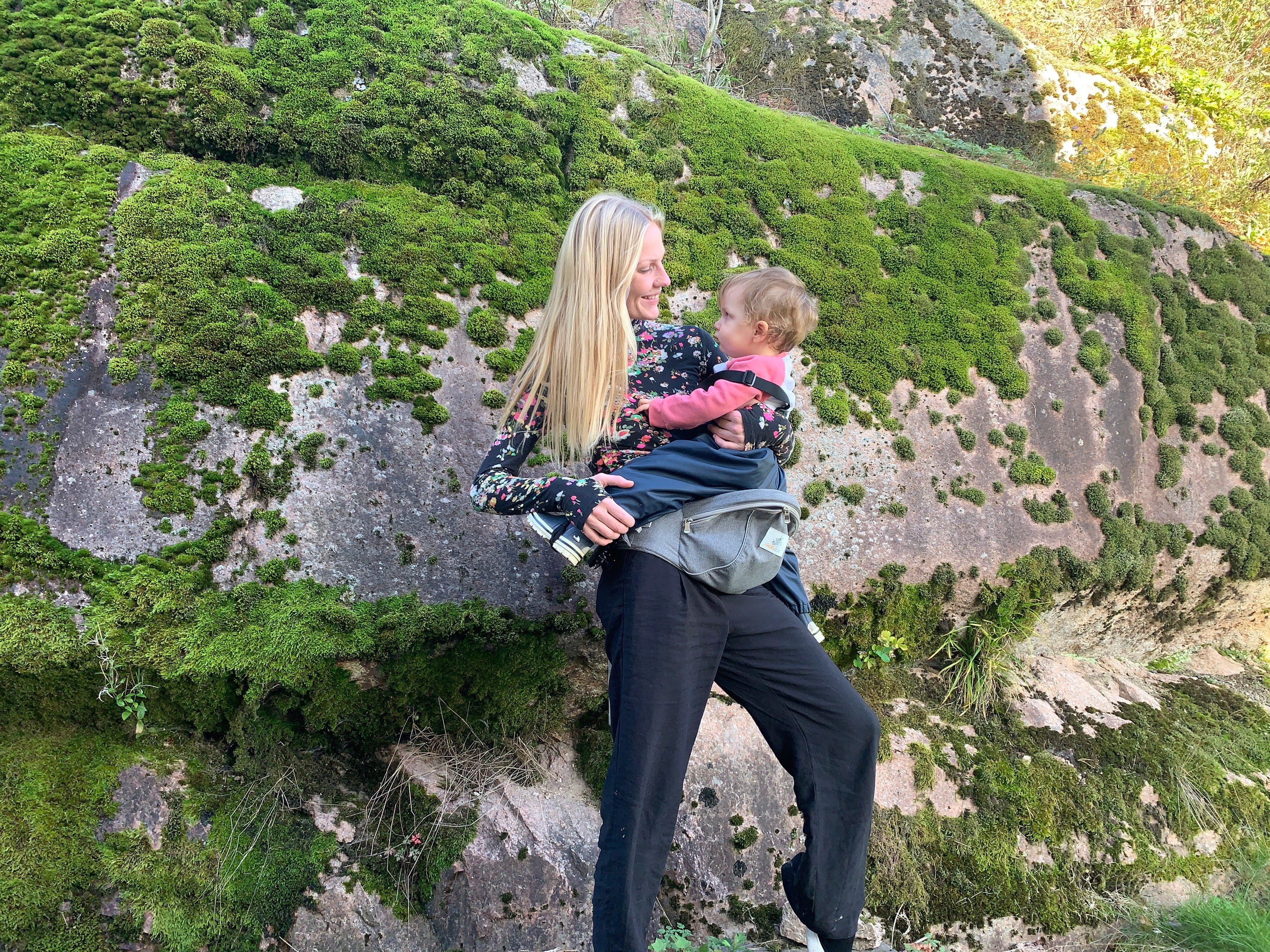 Hoftebærer til baby/barn 6mnd - 25kg